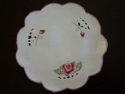 DIOR-ROSE-CREAM-AND-RED-DOILEY-DOILIES-STUNNING-ANTIQUE-LOOK-20-cm-NEW